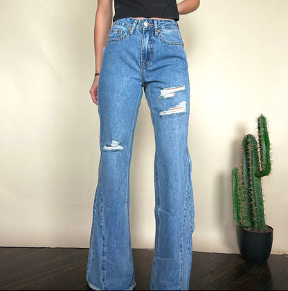 Final Sale __artina Palazzo distressed Women's Jeans