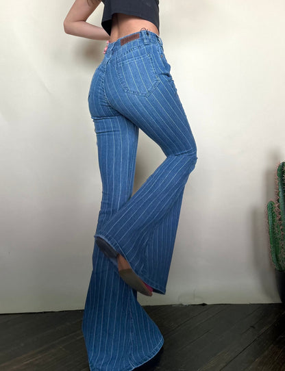 Final Sale __emi High Rise Stripe Bell Jeans