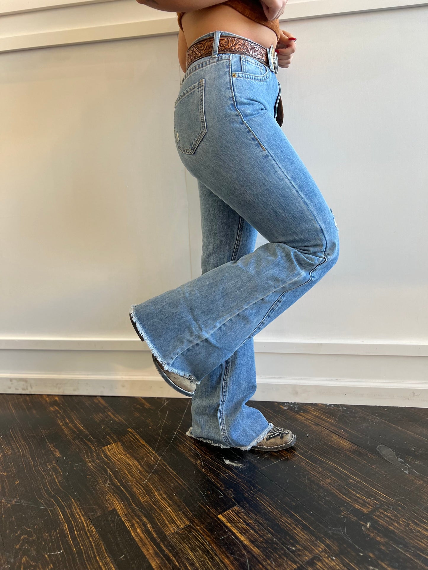 Final Sale __artina Palazzo distressed Women's Jeans