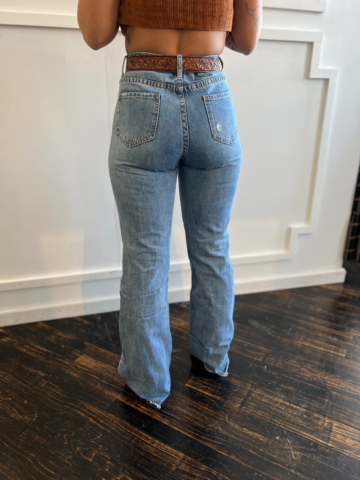 Final Sale __artina Palazzo distressed Women's Jeans