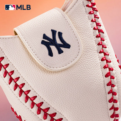 MLB New York Yankees Leather Crossbody Bag