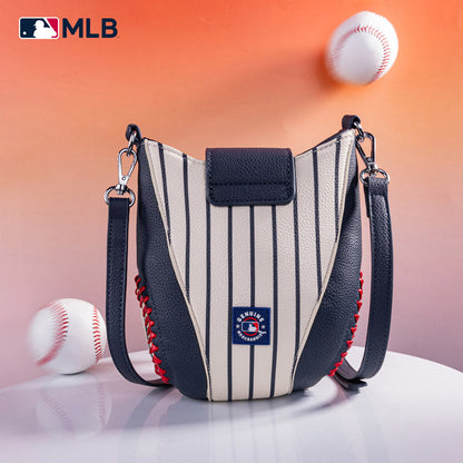 MLB New York Yankees Leather Crossbody Bag