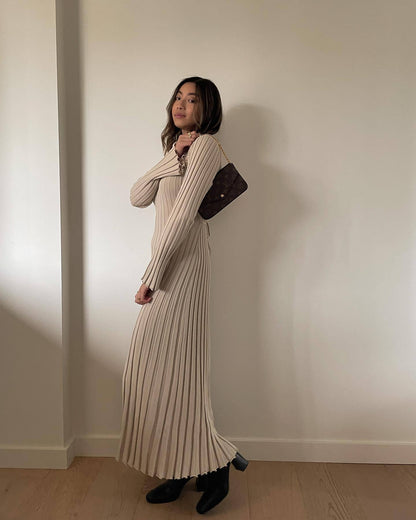 Bedelia Long Sleeve Ribbed Midi Dress