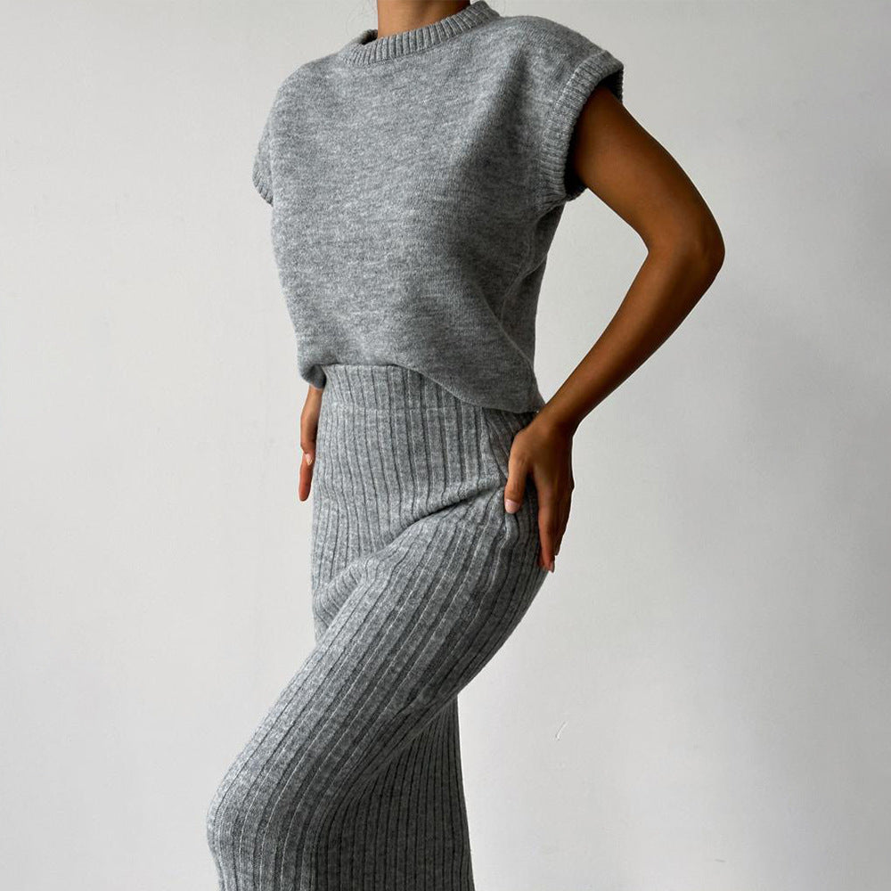 Ribbed Sleeveless Sweater Set