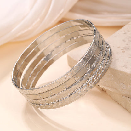 Embossed Twist Bracelet Set