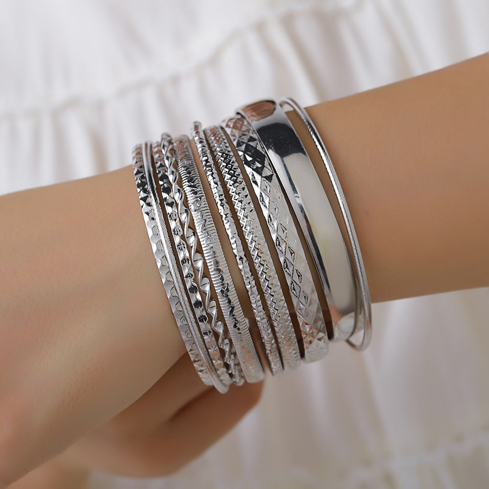 Embossed Twist Bracelet Set