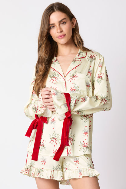 Macaron And Wreath Pattern Bow Pajama Set