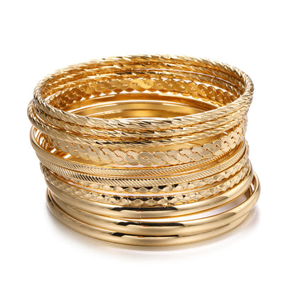 Embossed Twist Bracelet Set