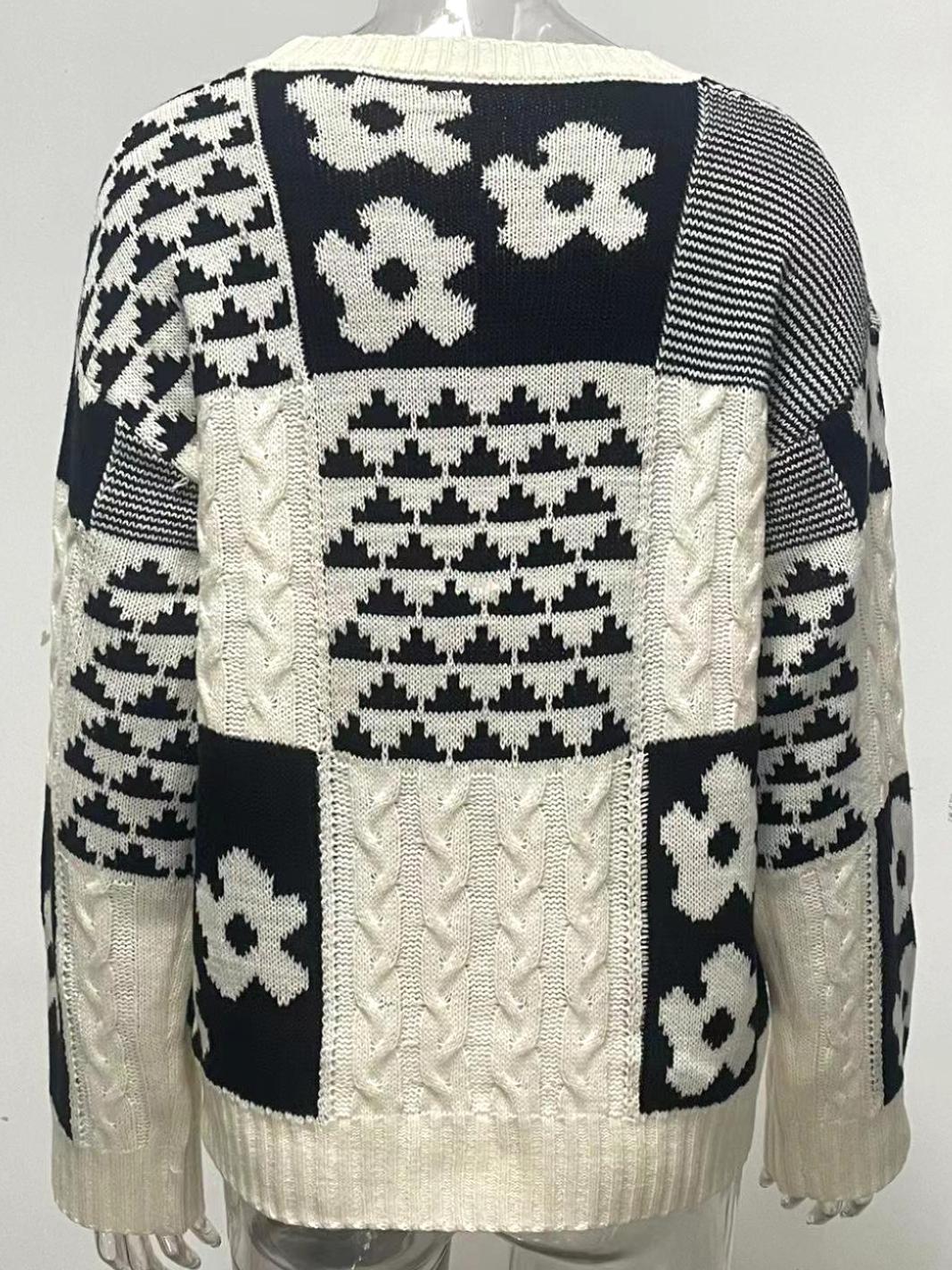 Floral Stitching Geometric Knit Sweater