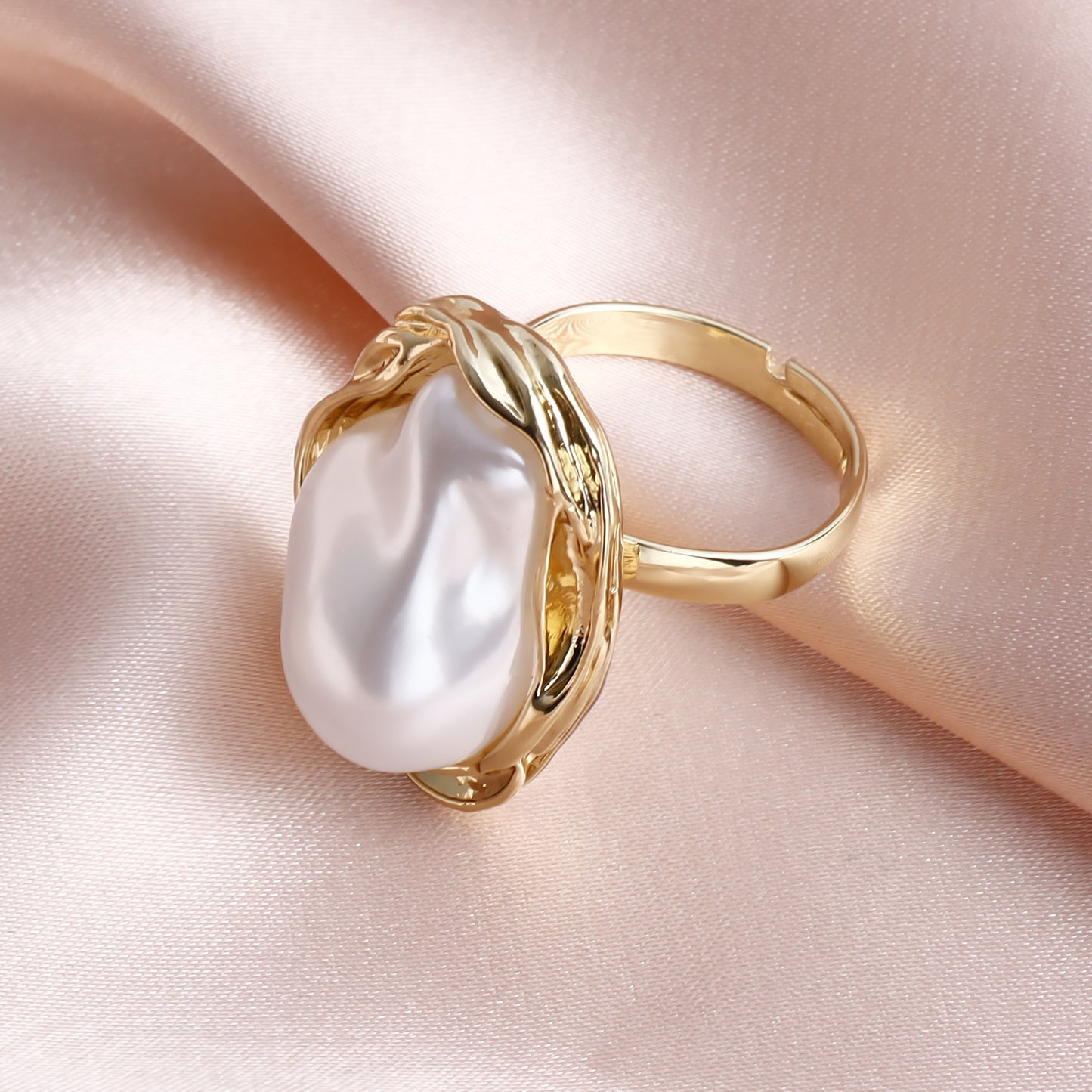 Vintage Irregular Imitation Pearl Ring