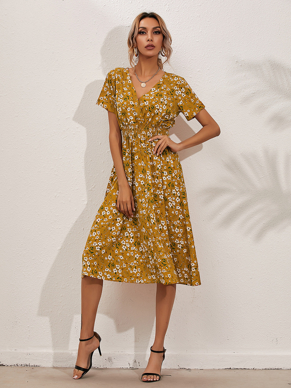 Fashion Casual Small Floral Short-sleeved Midi Dresses