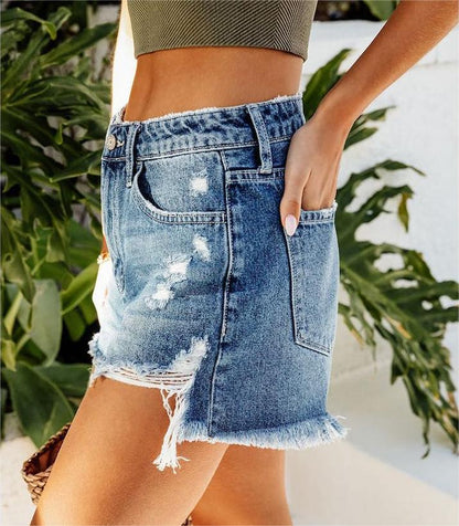 Casual High-Waisted Tasseled Buttoned Shorts