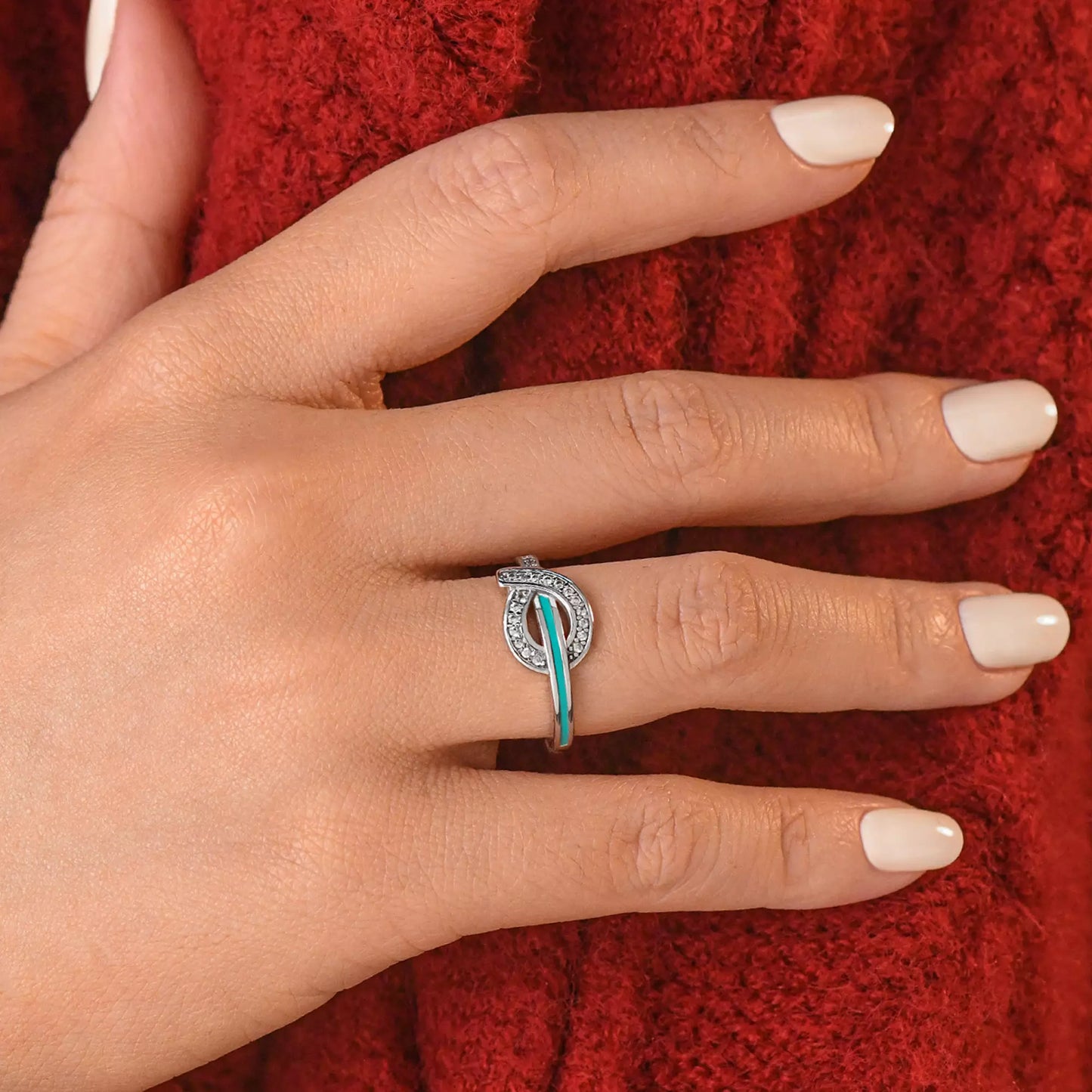 Knotted Power Ring