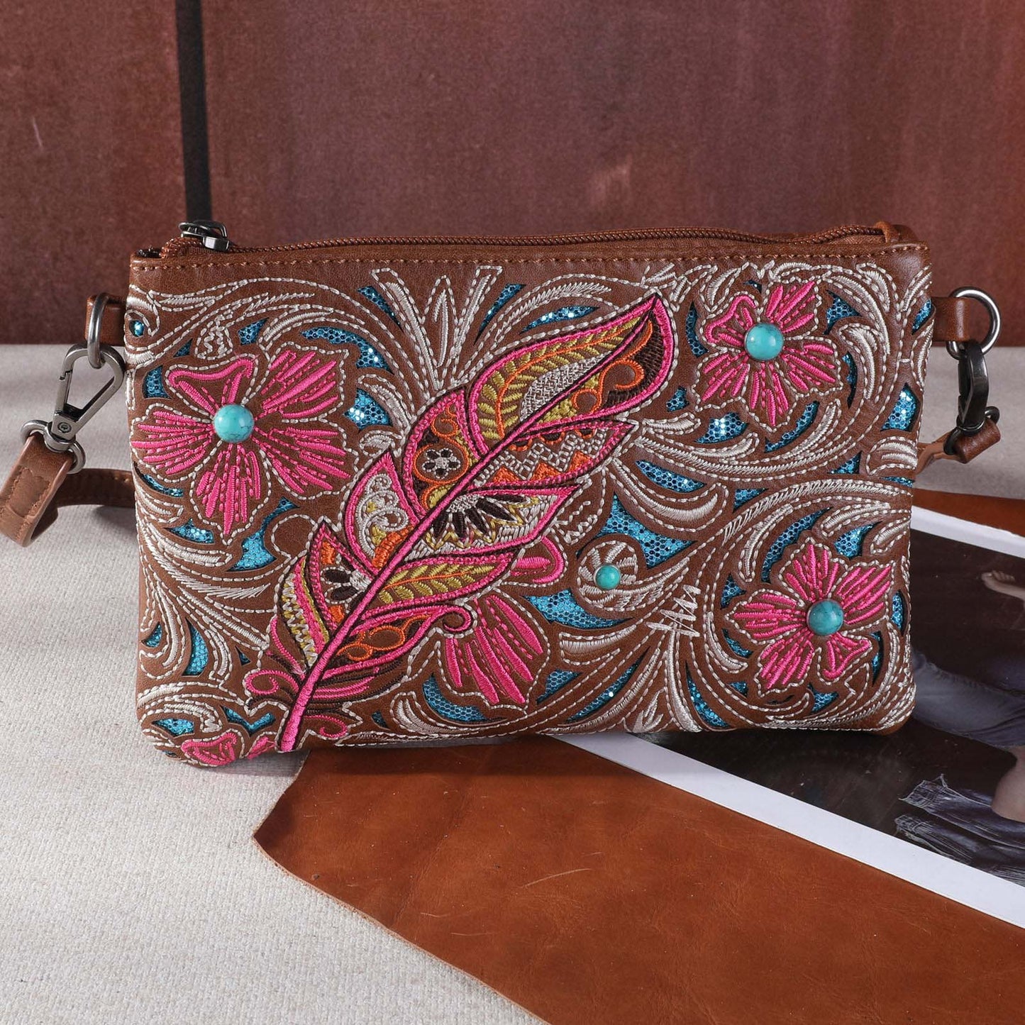 Montana West  Embroidered Floral Cut-out Collection Clutch/Crossbody