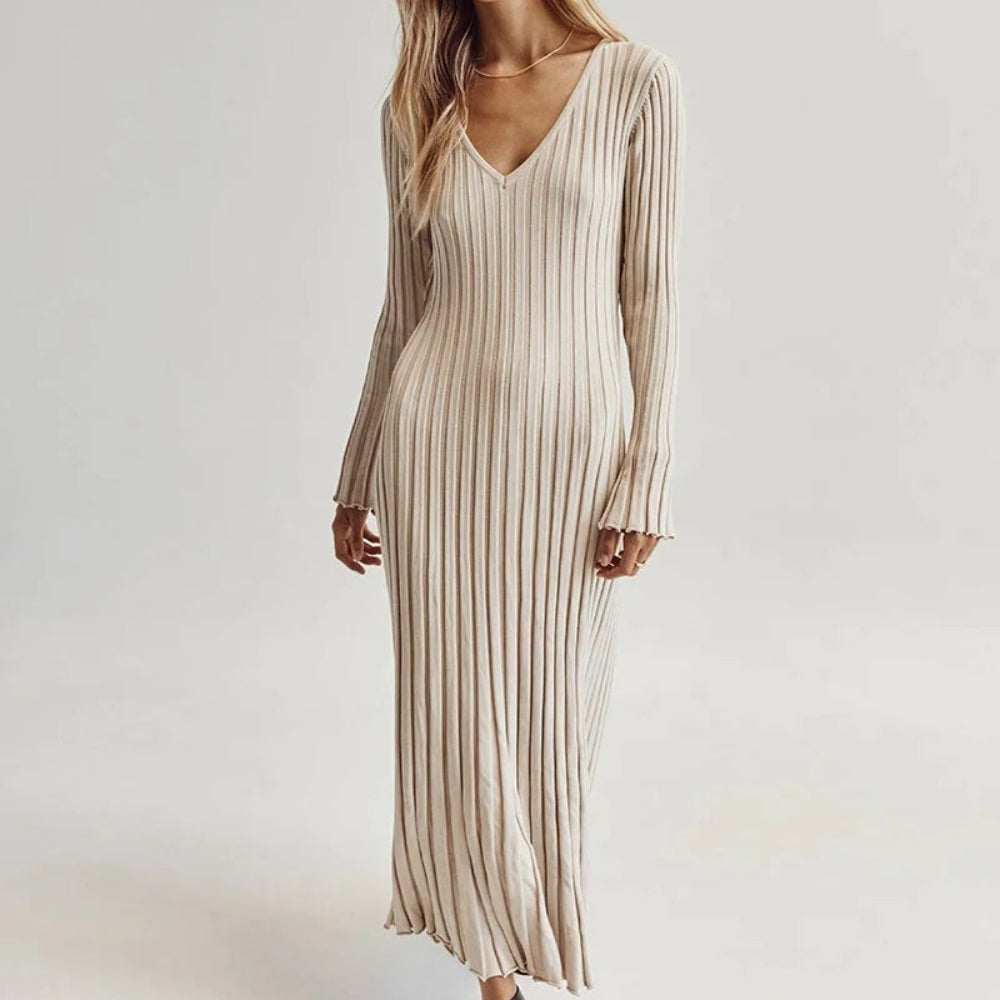 Bedelia Long Sleeve Ribbed Midi Dress