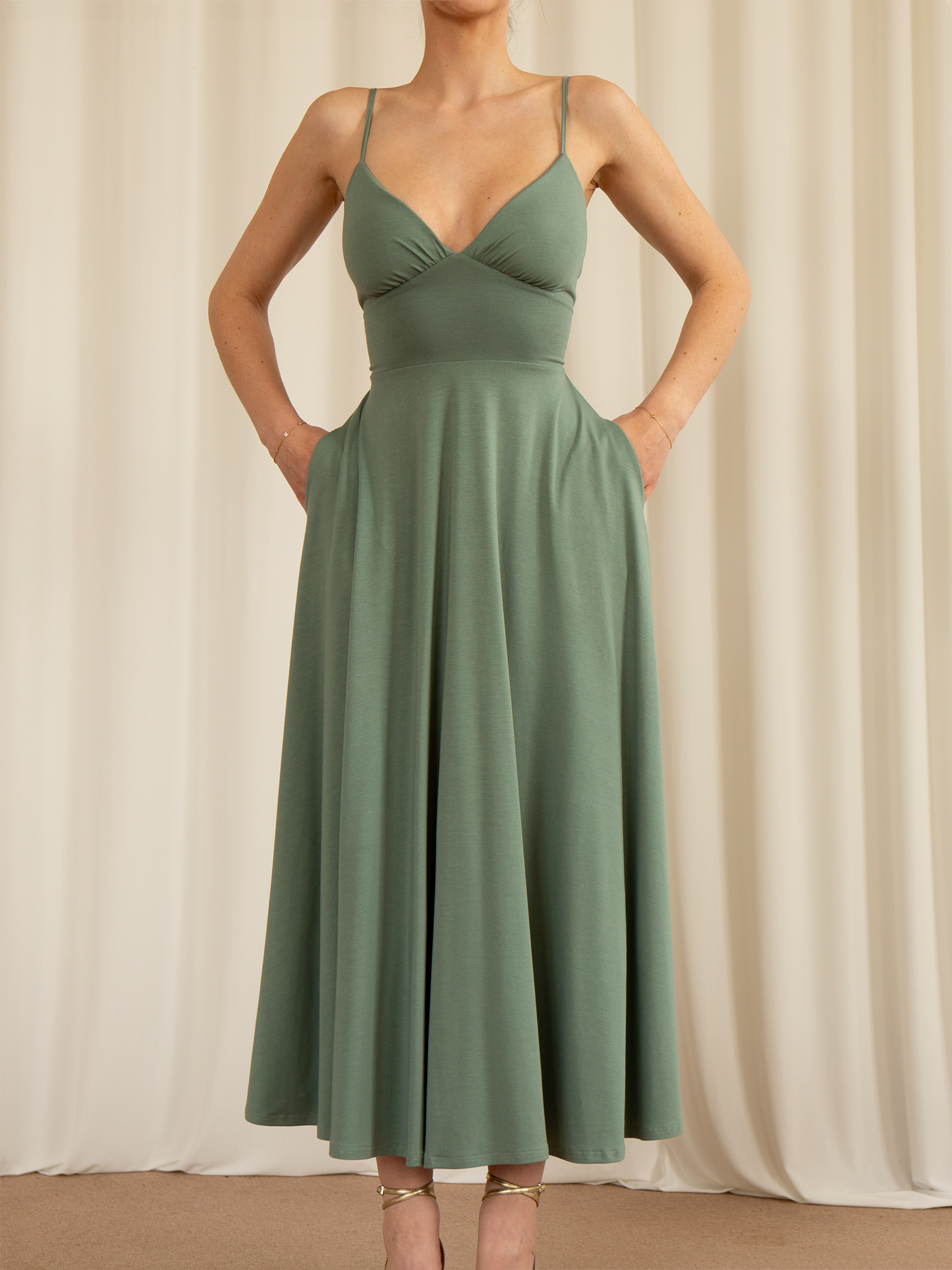 Winslet slip dress (with pockets)