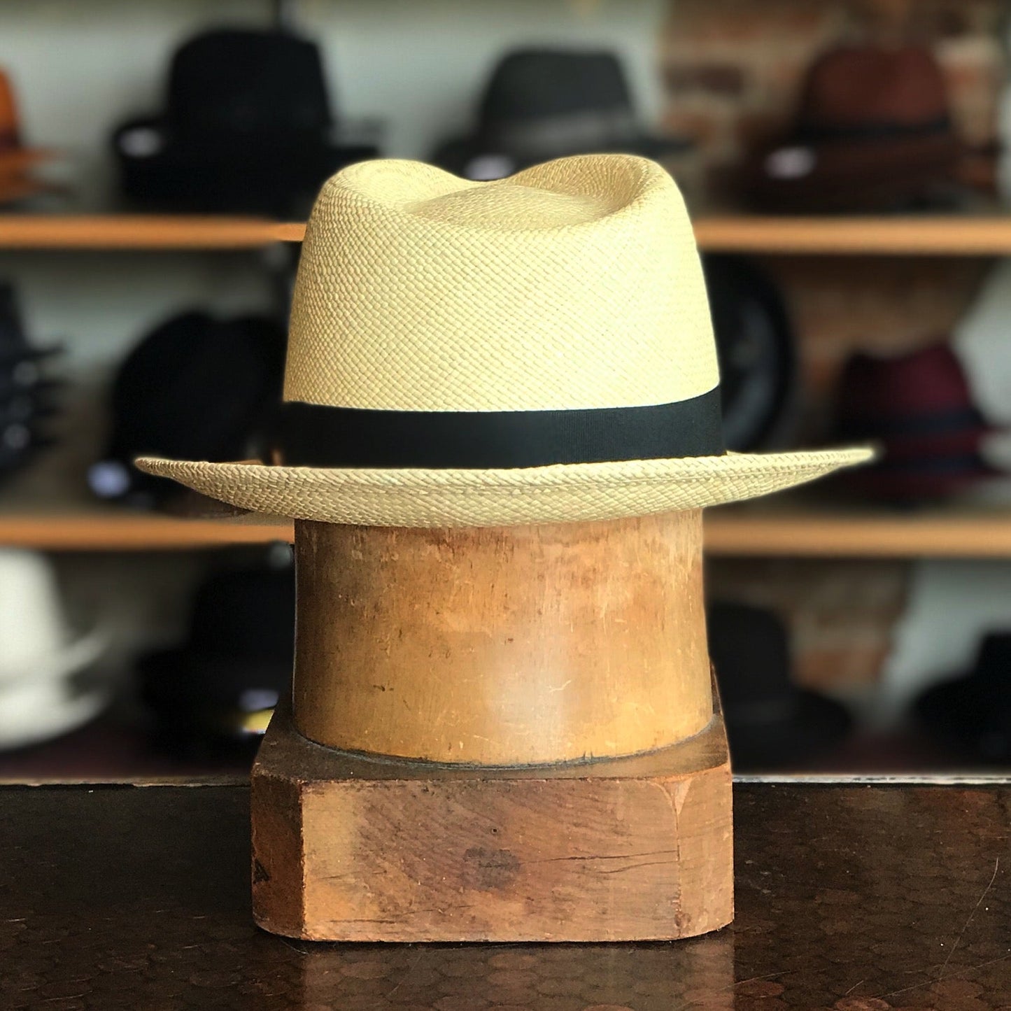 Can be rolls up for packing -Handmade panama hat-Manuel