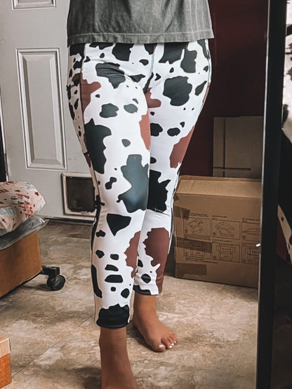 Cow Print Pocket Leggings