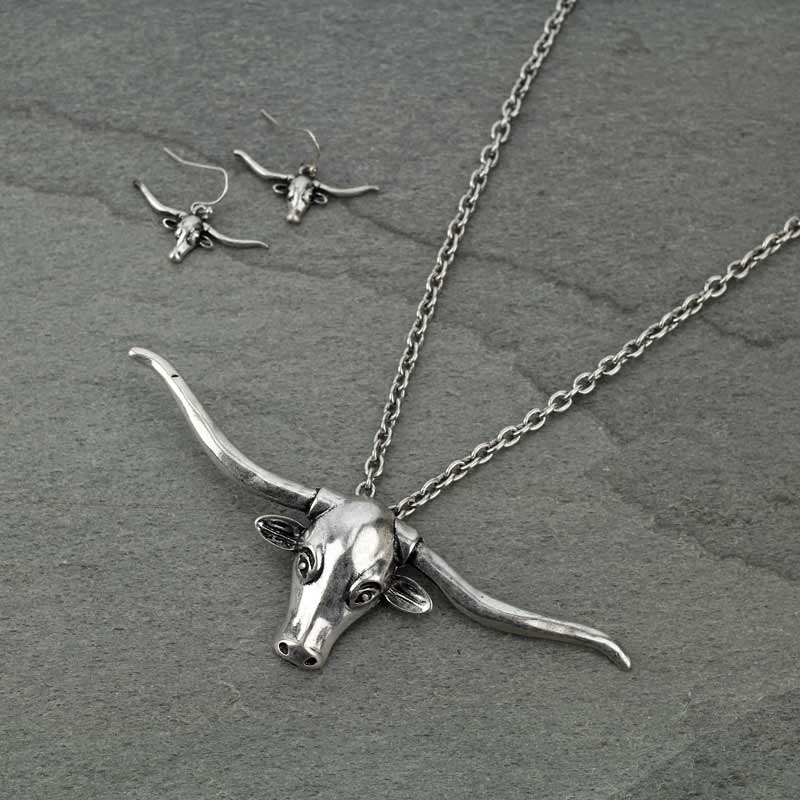 Big Ol Longhorn Necklace set