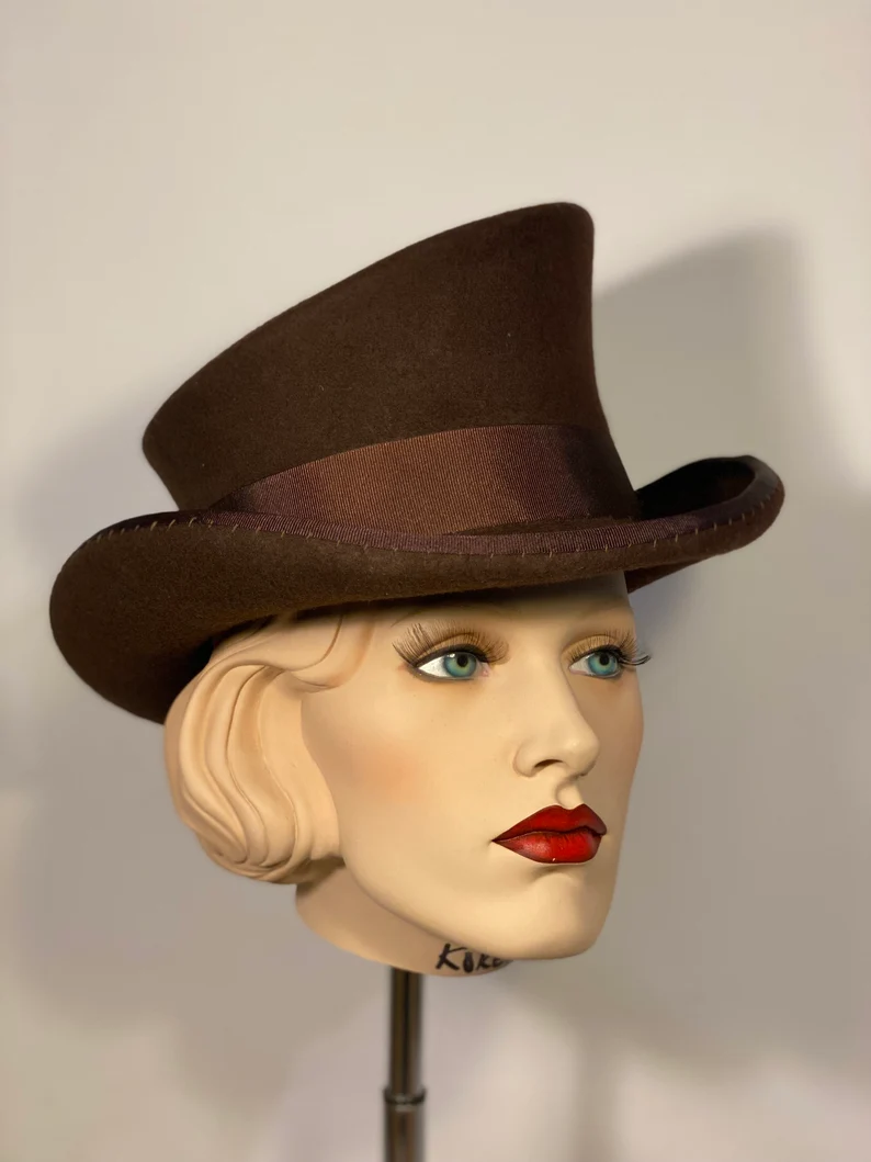 Asymmetric top hat