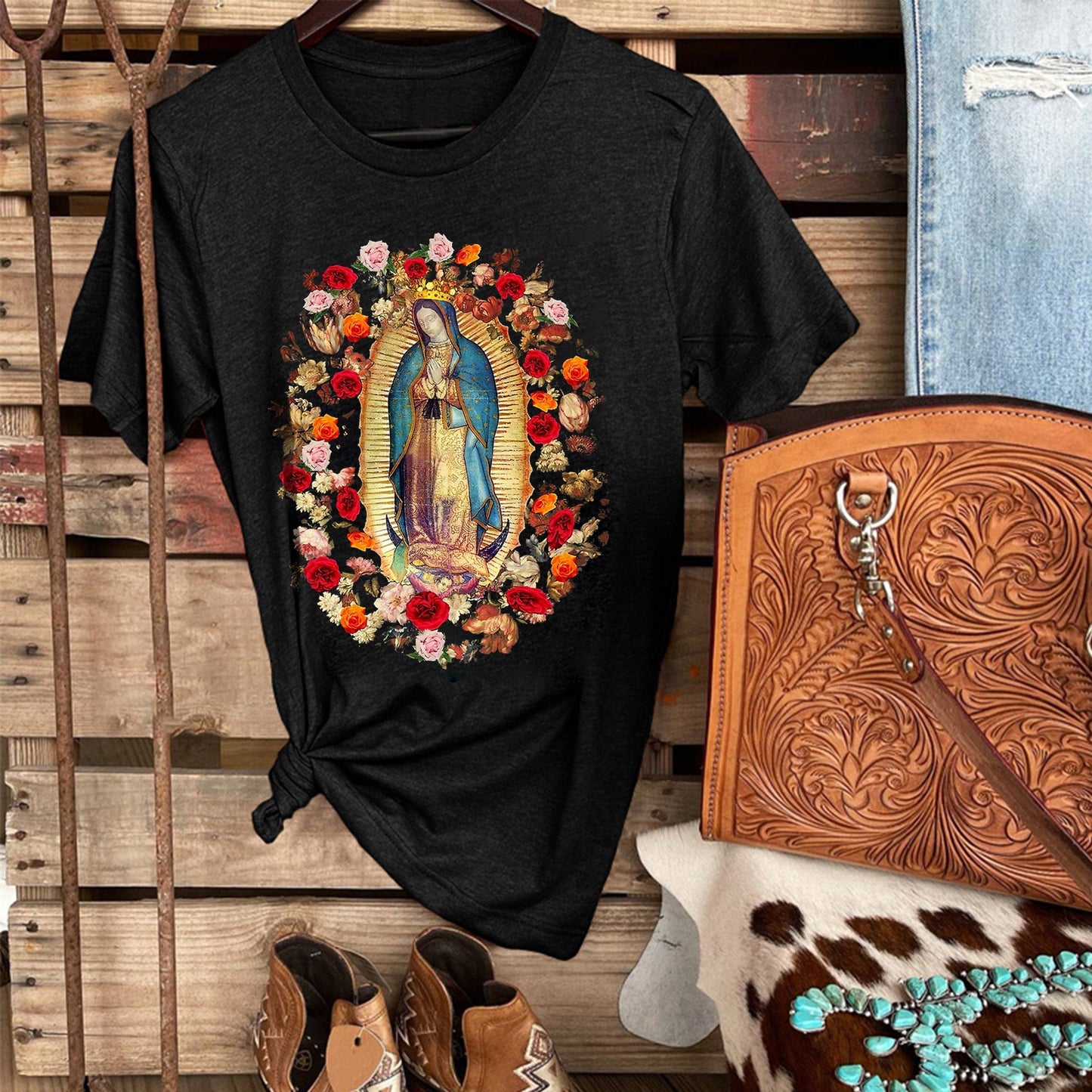 Virgin Mary Print Virgen de Guadalupe Women's T-shirt