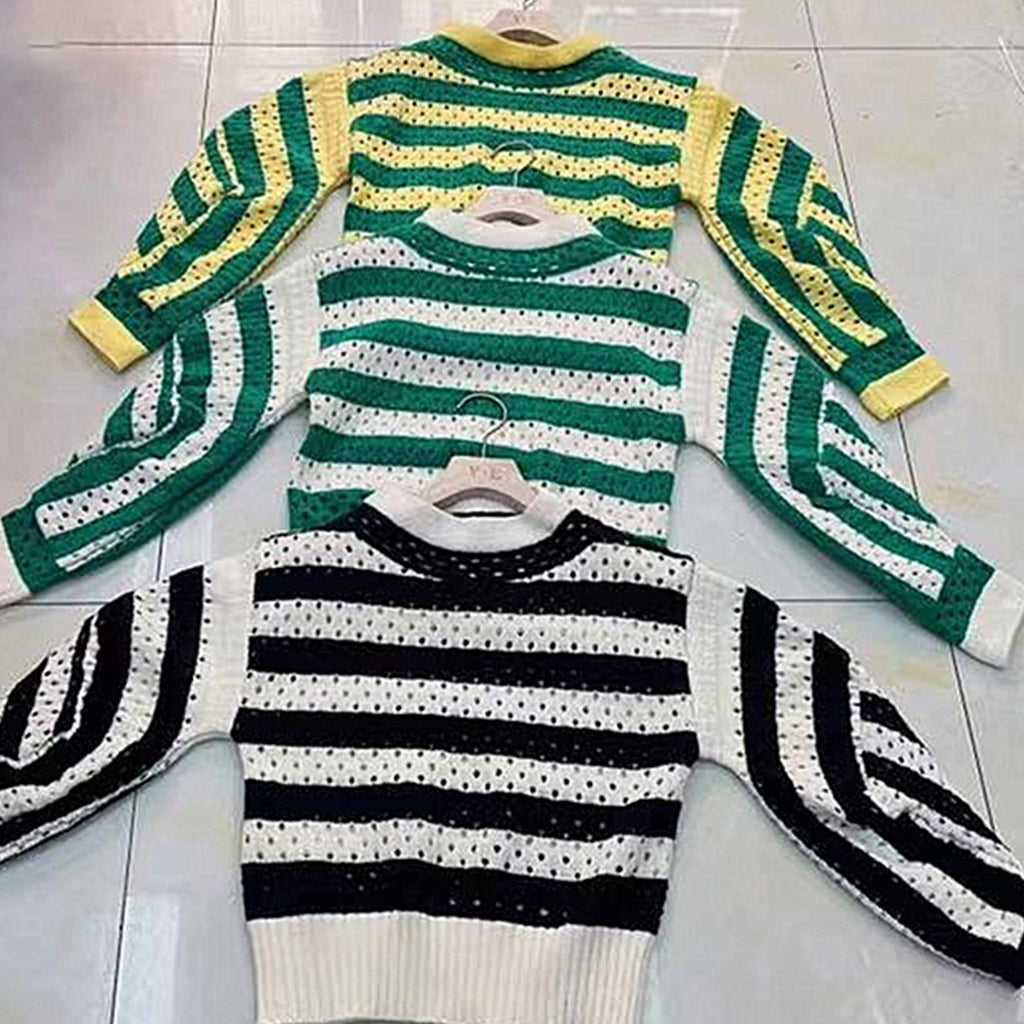 Round Neck Black And White Hollow Waist Short Women's Sweater