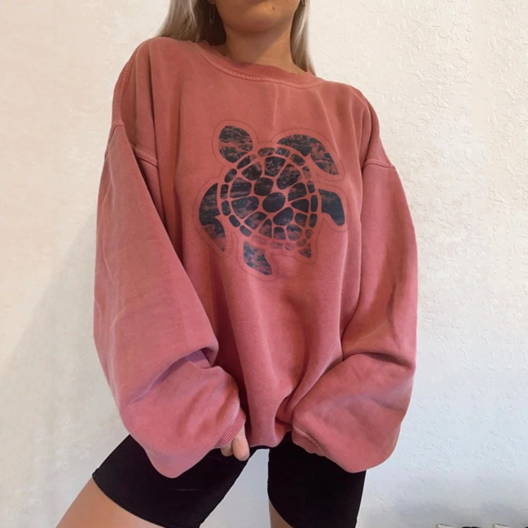 Retro Turtle Print Sweatshirt