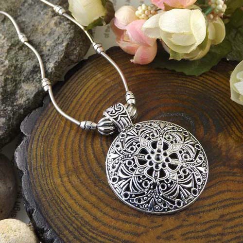 Women's Ethnic Alloy Necklace