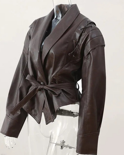 Lapeled Leather Jacket With Long Sleeves