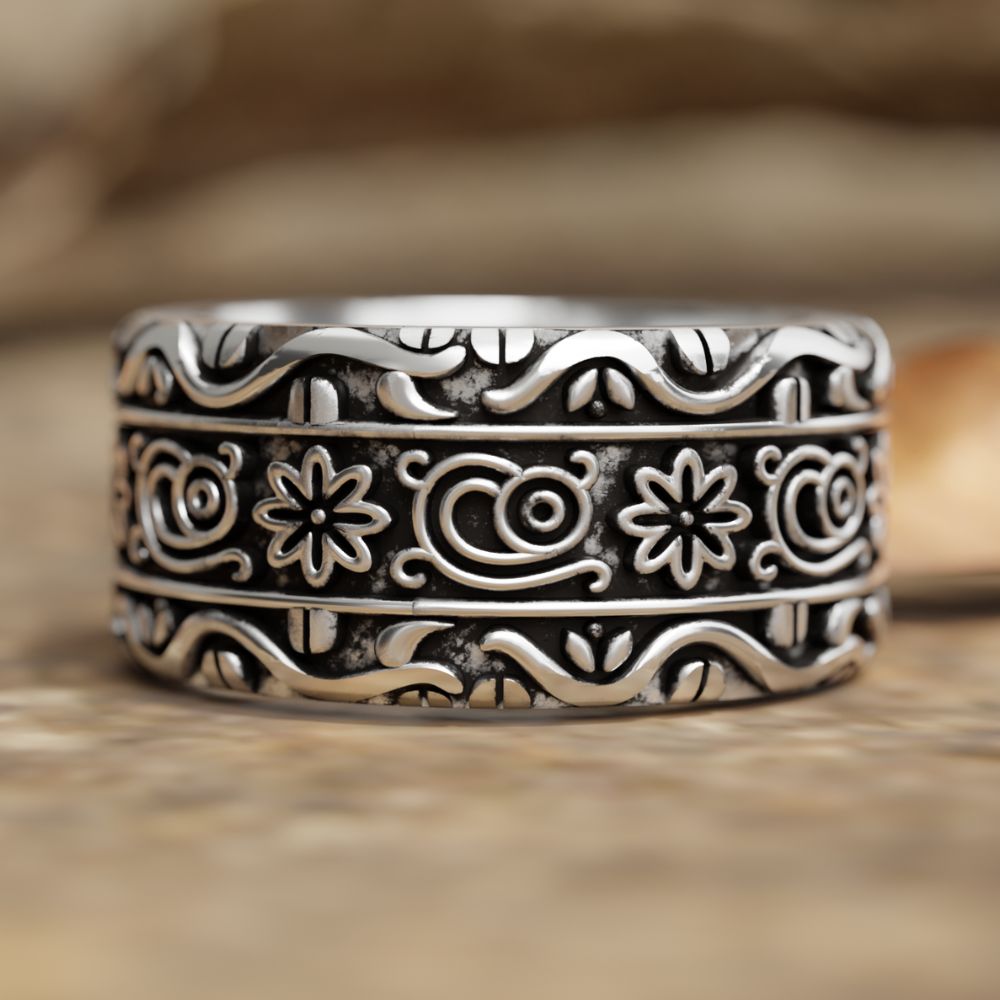 Bohemian Script Ring