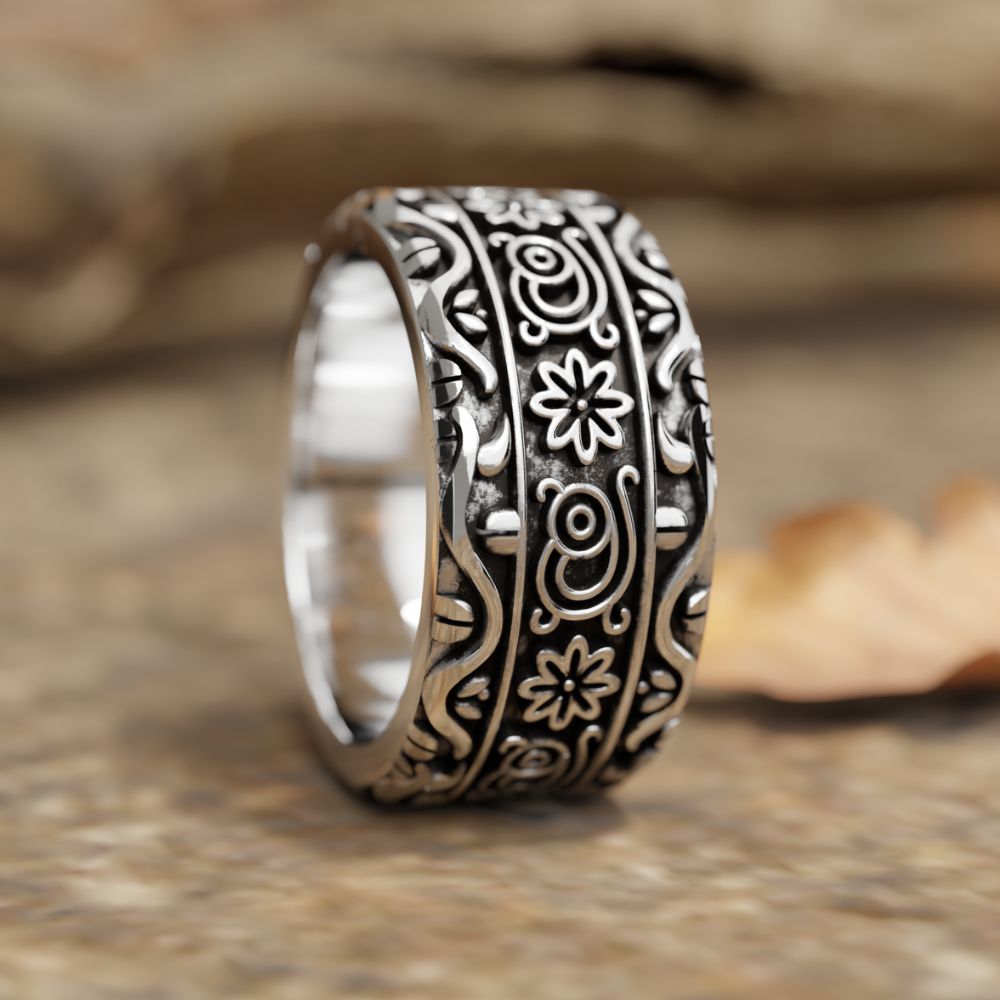 Bohemian Script Ring