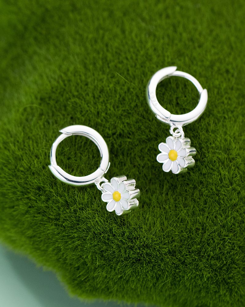 Flower Little Daisy Ear Buckle Girl