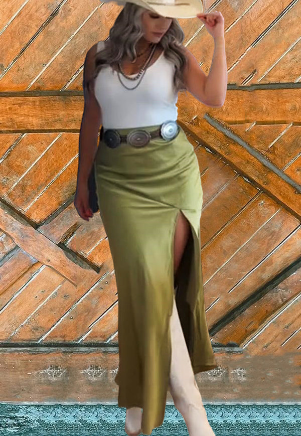 Green Solid Color Slit Design Skirt