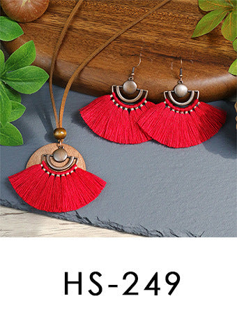 Women's Bohemian Fan-shaped Tassel Earrings And Necklace Suit