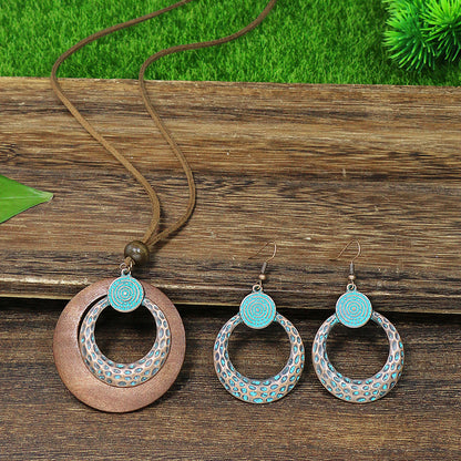 Women's Bohemian Wooden Earrings And Necklace Suit