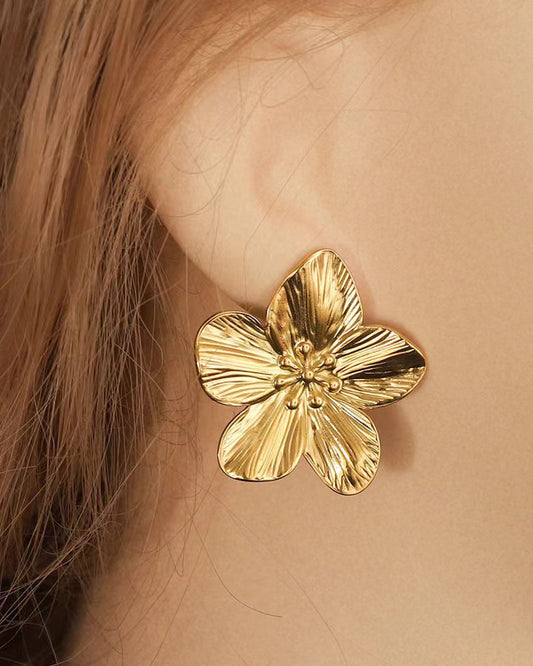 Retro Five Petal Flower Earrings