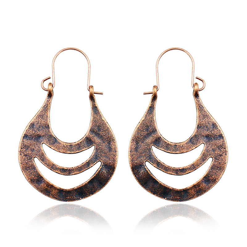 Women's Bohemian Court Hollow U-shaped Earrings