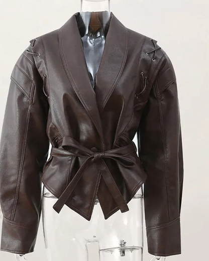 Lapeled Leather Jacket With Long Sleeves