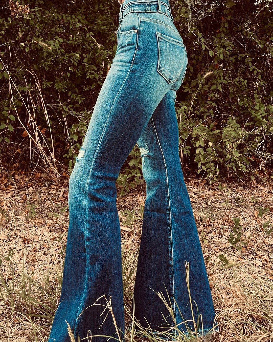 Vintage Washed Ripped Flared Jeans