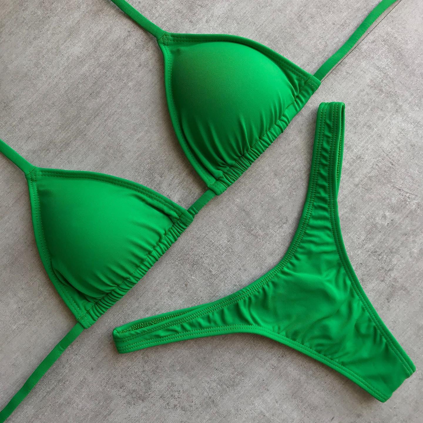 Resort Style Solid Color Split Bikini