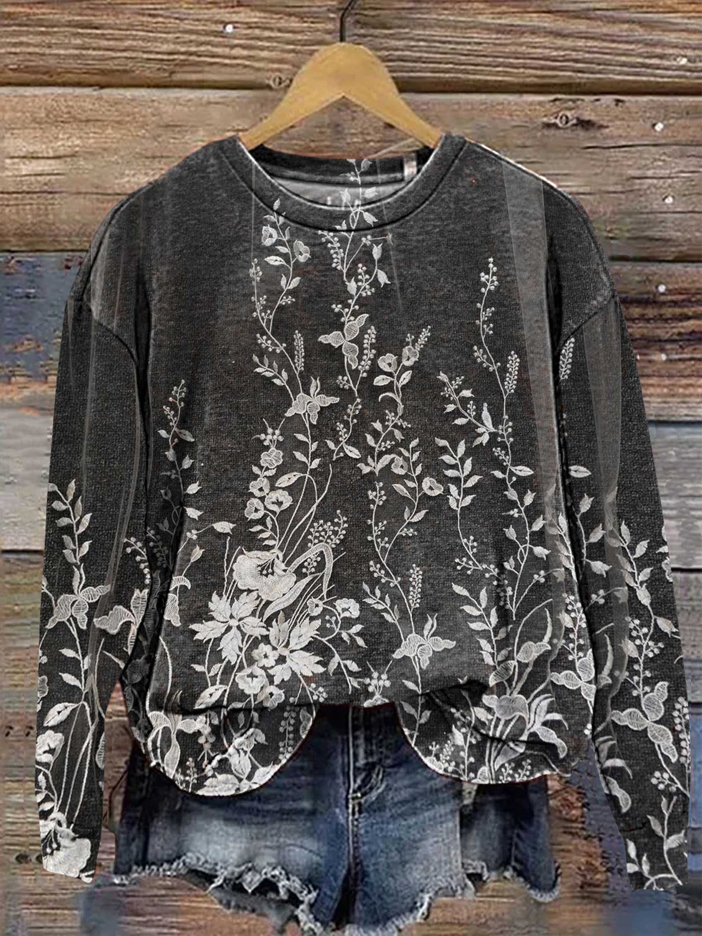 Vintage Lace Pattern Casual Sweatshirt