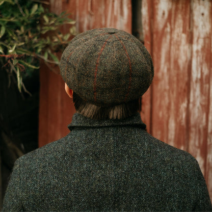 PEAKED CAPS Genuine Scottish Harris Tweed 8 Panels Man Cap Wool Large Crown GREEN-RED