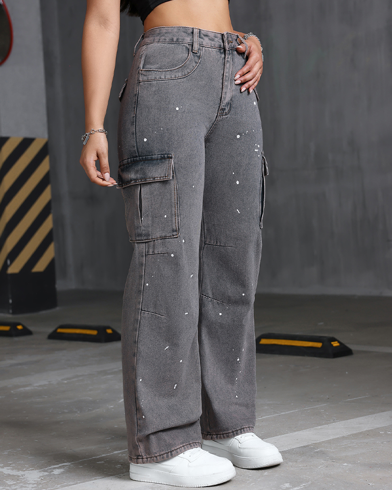 Multi-Pocket Straight-Leg Cargo Jeans