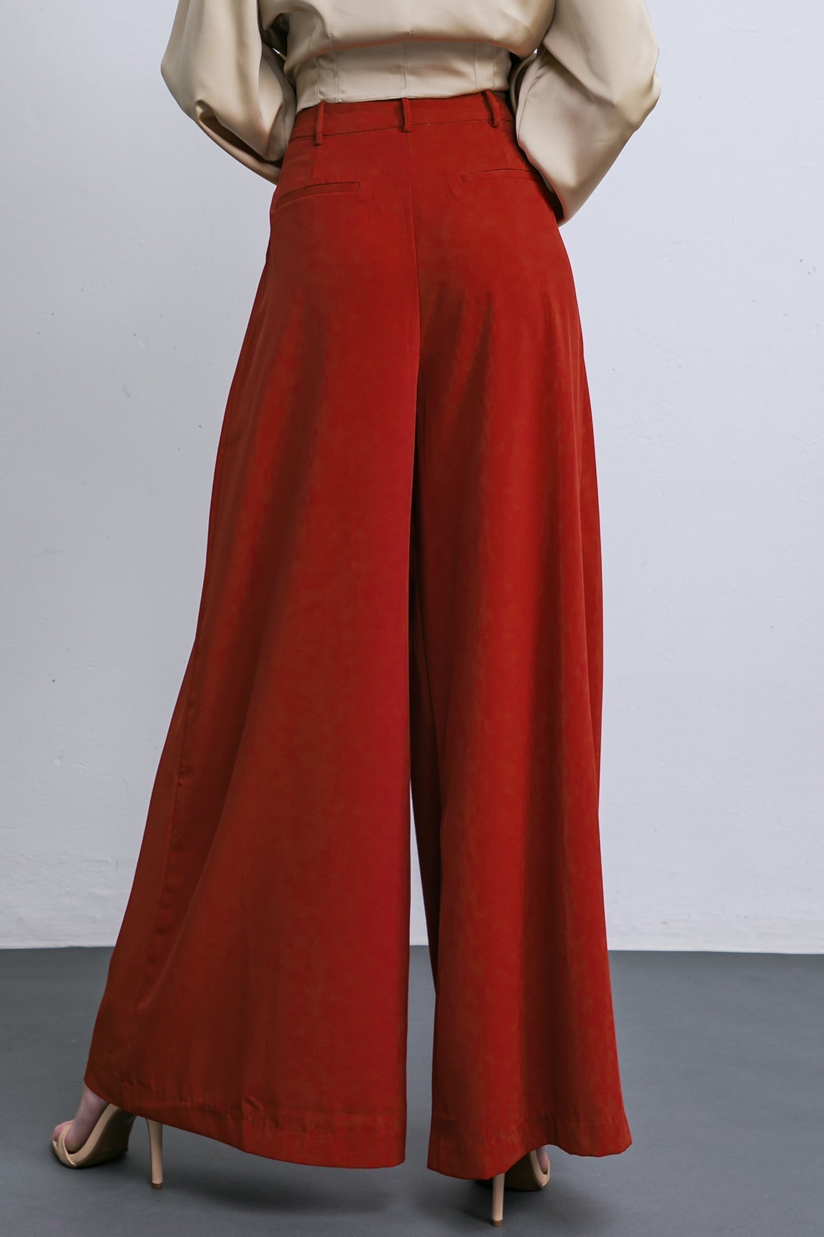 Throw It Back Woven Wide Leg Pants