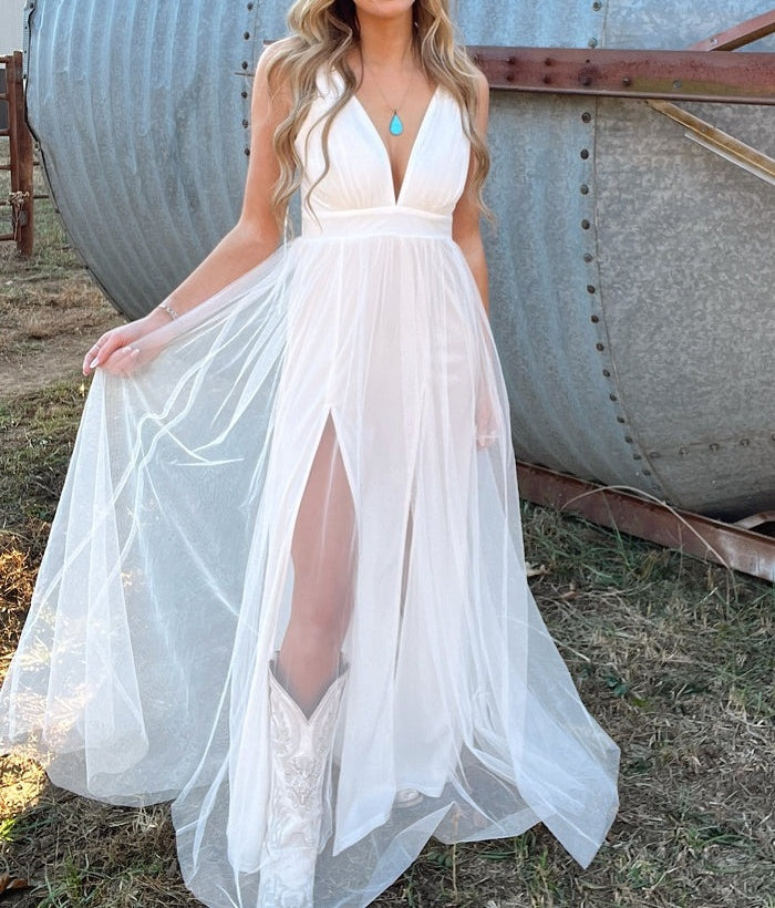 V-Neck Tulle Slit Sexy Dress