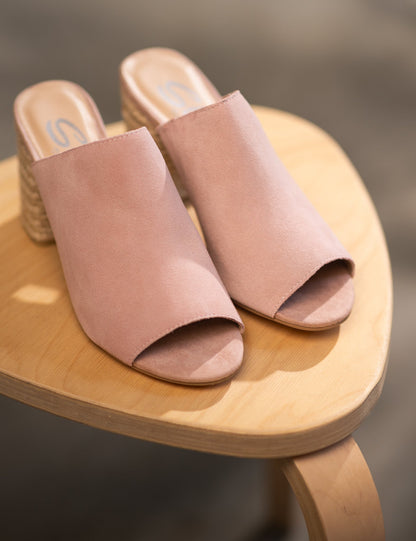 Sbicca Helena Heeled Sandal in Blush Suede