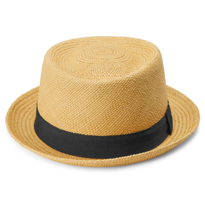 MODA | LIGHT BEIGE ECUADORIAN STRAW PANAMA HAT WITH BLACK BAND