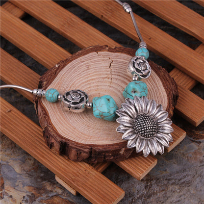 Creative Sunflower Patterns Turquoise Necklace