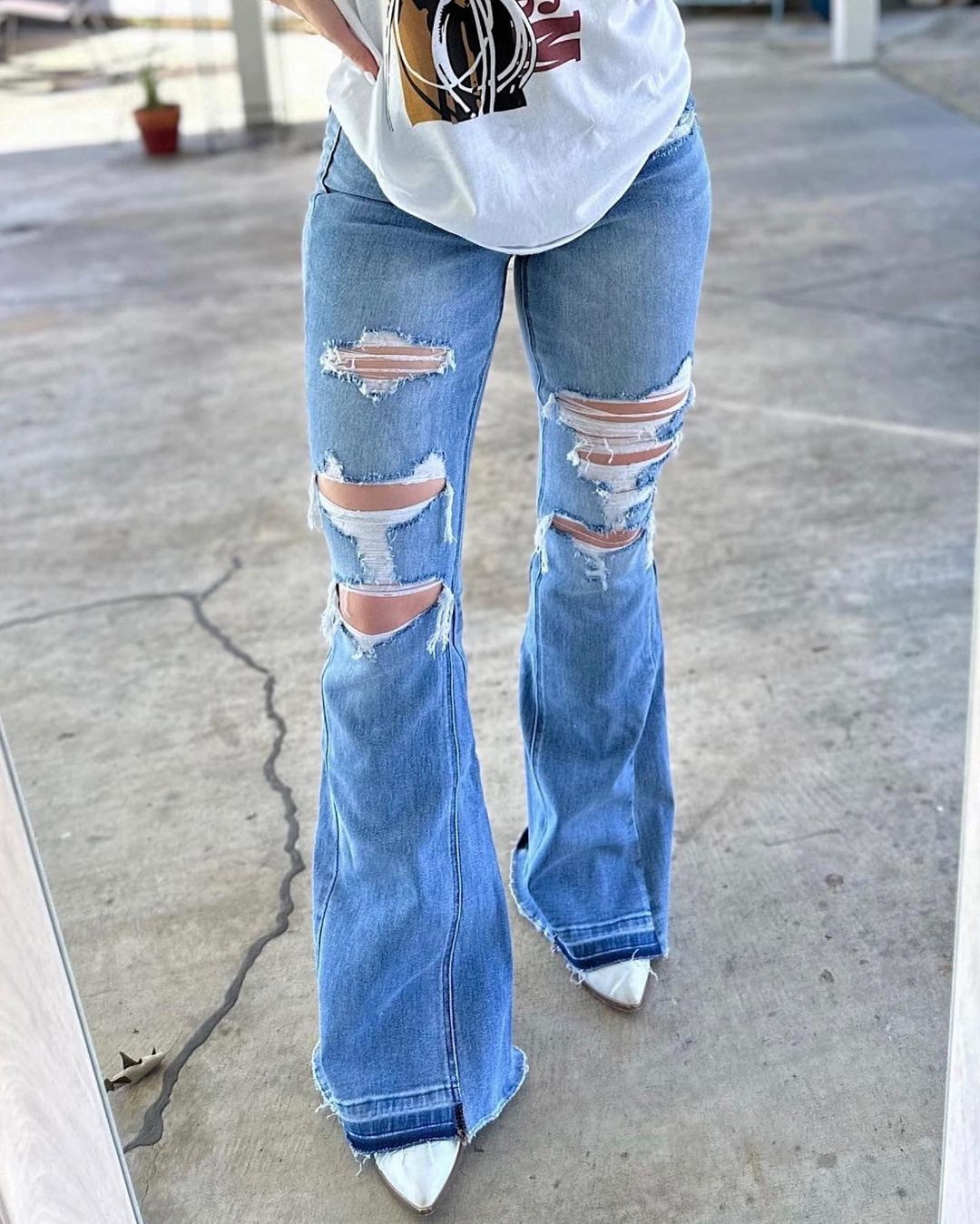 Vintage Distressed Washed Flared Jeans