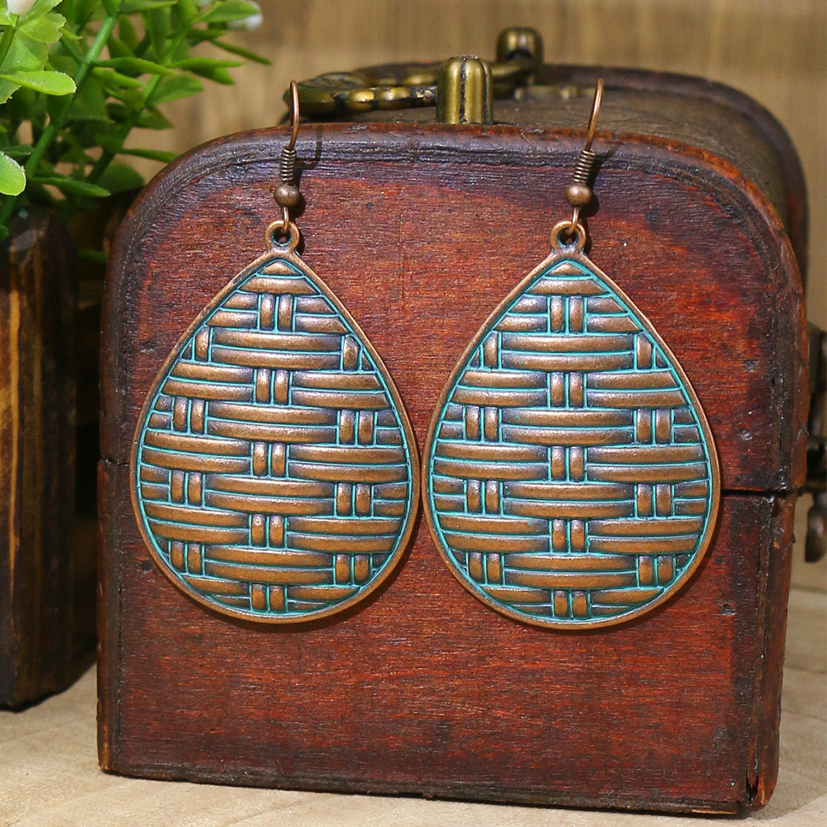 Bohemian Retro Tassel Antique Distressed Geometric Alloy Earrings